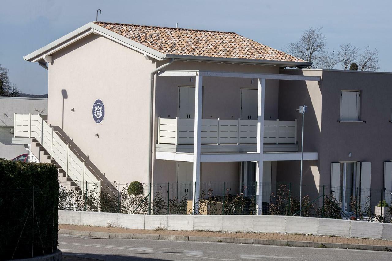 Home Suites Home Salionze エクステリア 写真