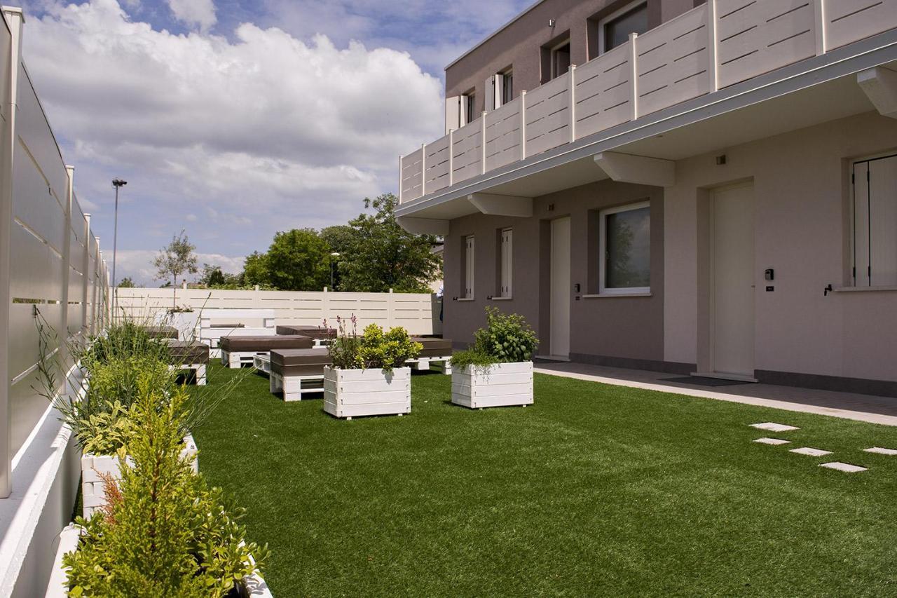 Home Suites Home Salionze エクステリア 写真